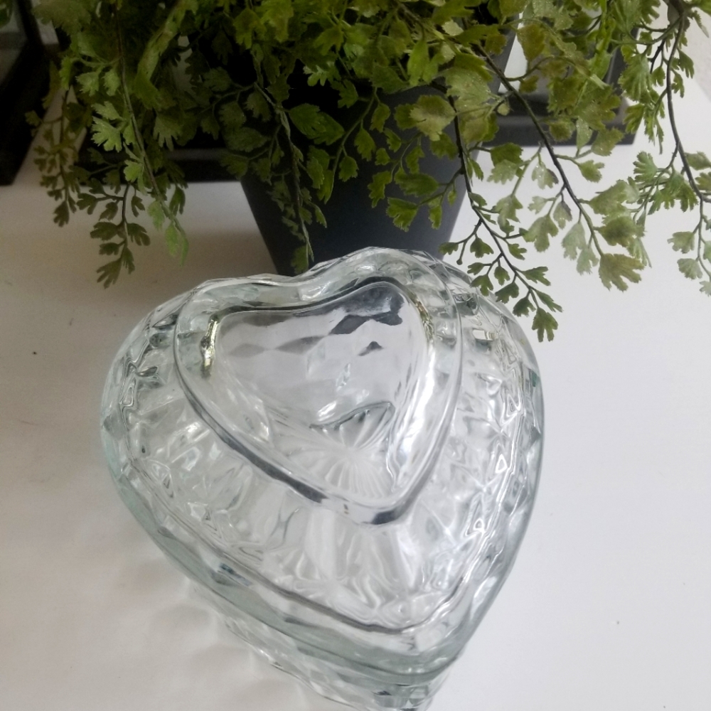 Homco | Clear Cube Glass | Vintage | Heart Shaped